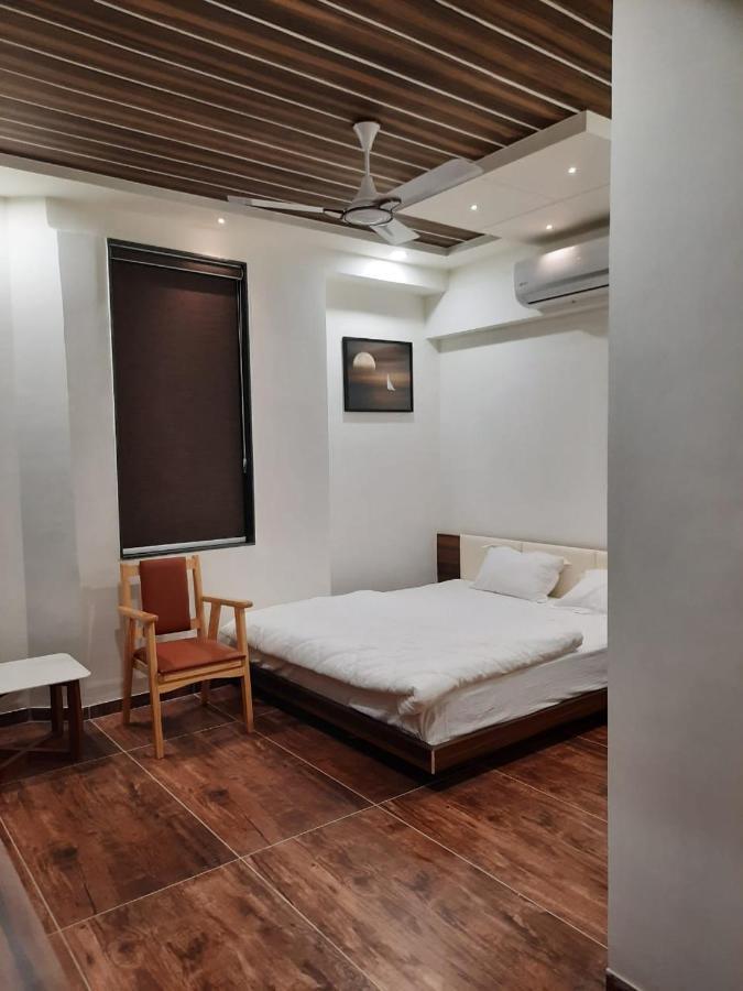 Hotel The Grand Shiva Gondal Екстер'єр фото