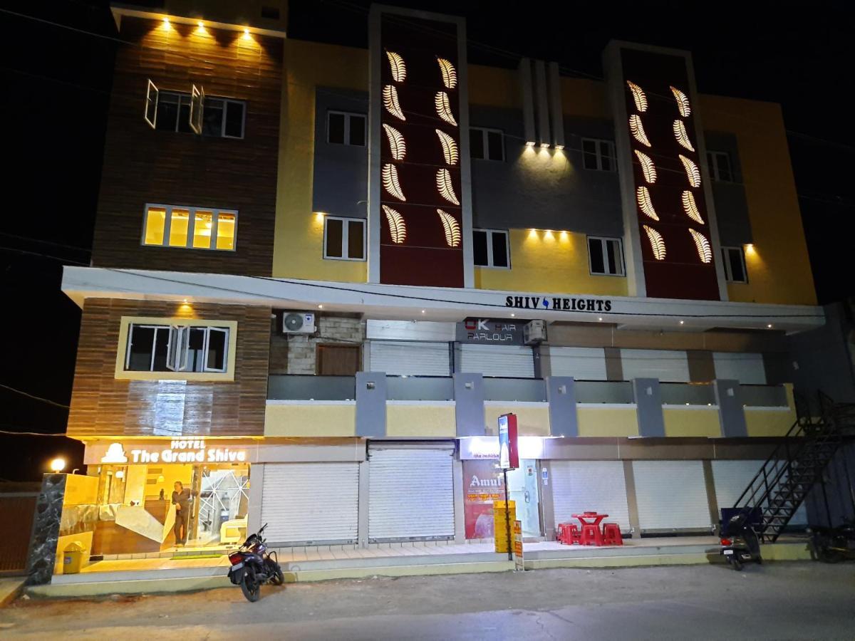 Hotel The Grand Shiva Gondal Екстер'єр фото